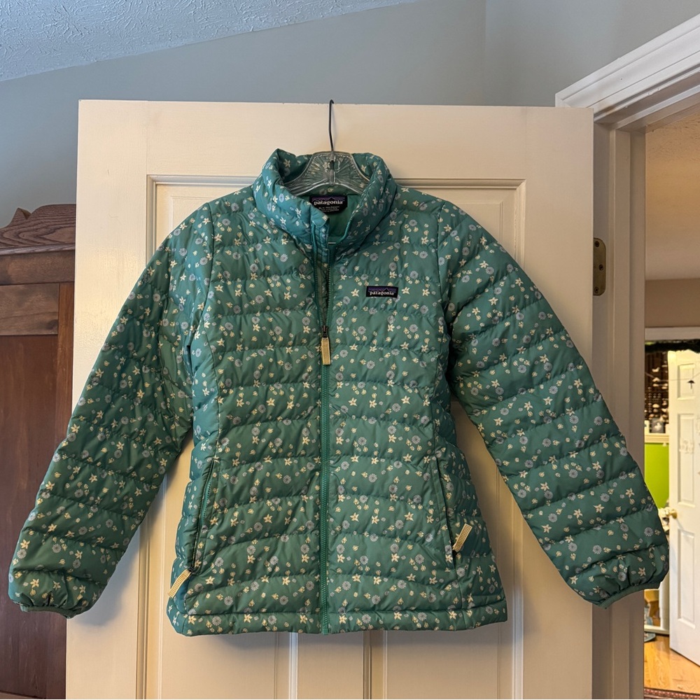 Girls Patagonia Down Sweater Jacket XL floral